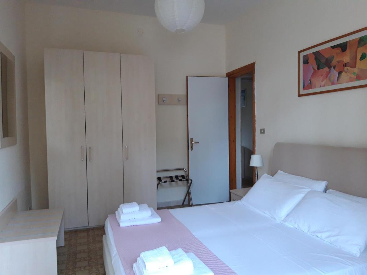 Le Barchette Villa San Cataldo  Luaran gambar