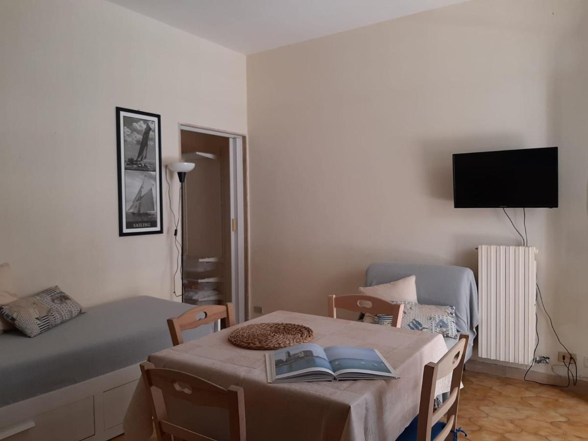 Le Barchette Villa San Cataldo  Luaran gambar