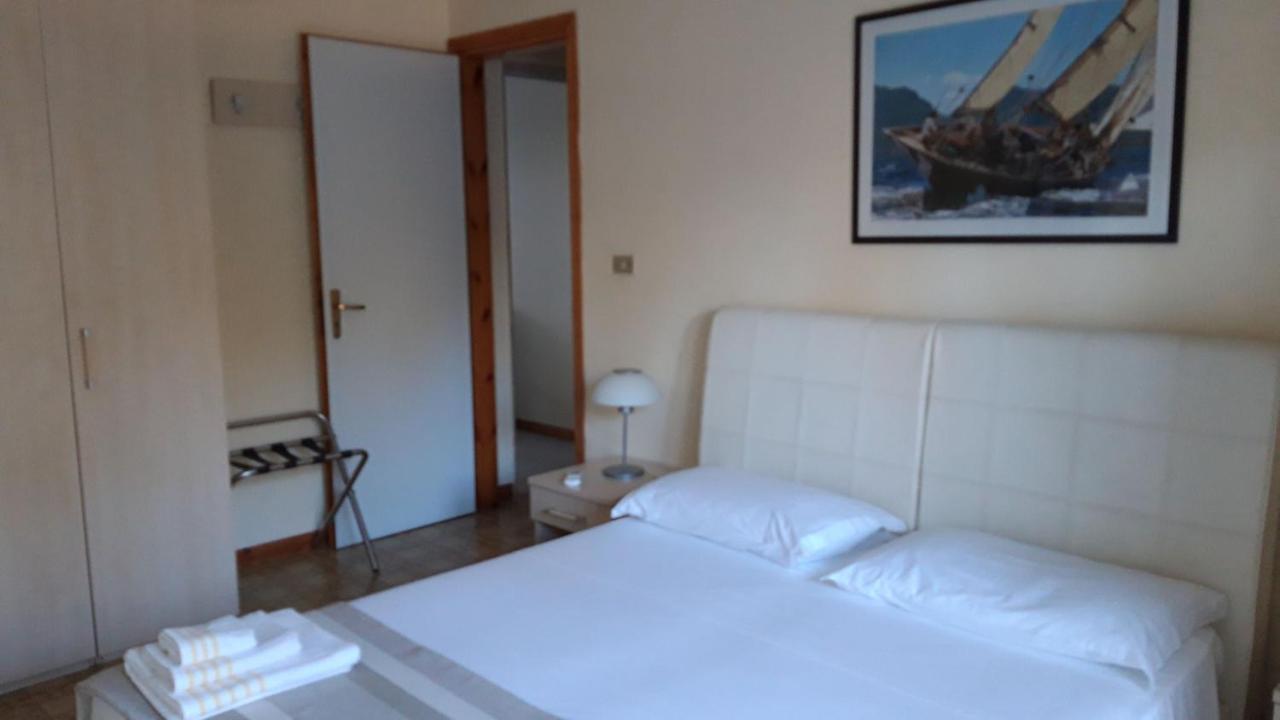 Le Barchette Villa San Cataldo  Luaran gambar