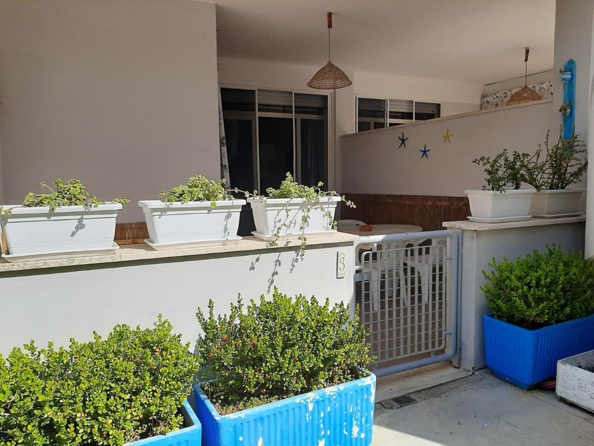 Le Barchette Villa San Cataldo  Luaran gambar
